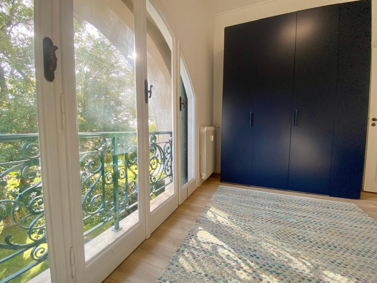 Casaviva-Stylish Trilo With Ac-Shared Pool-Parking Lejlighed Genova Eksteriør billede